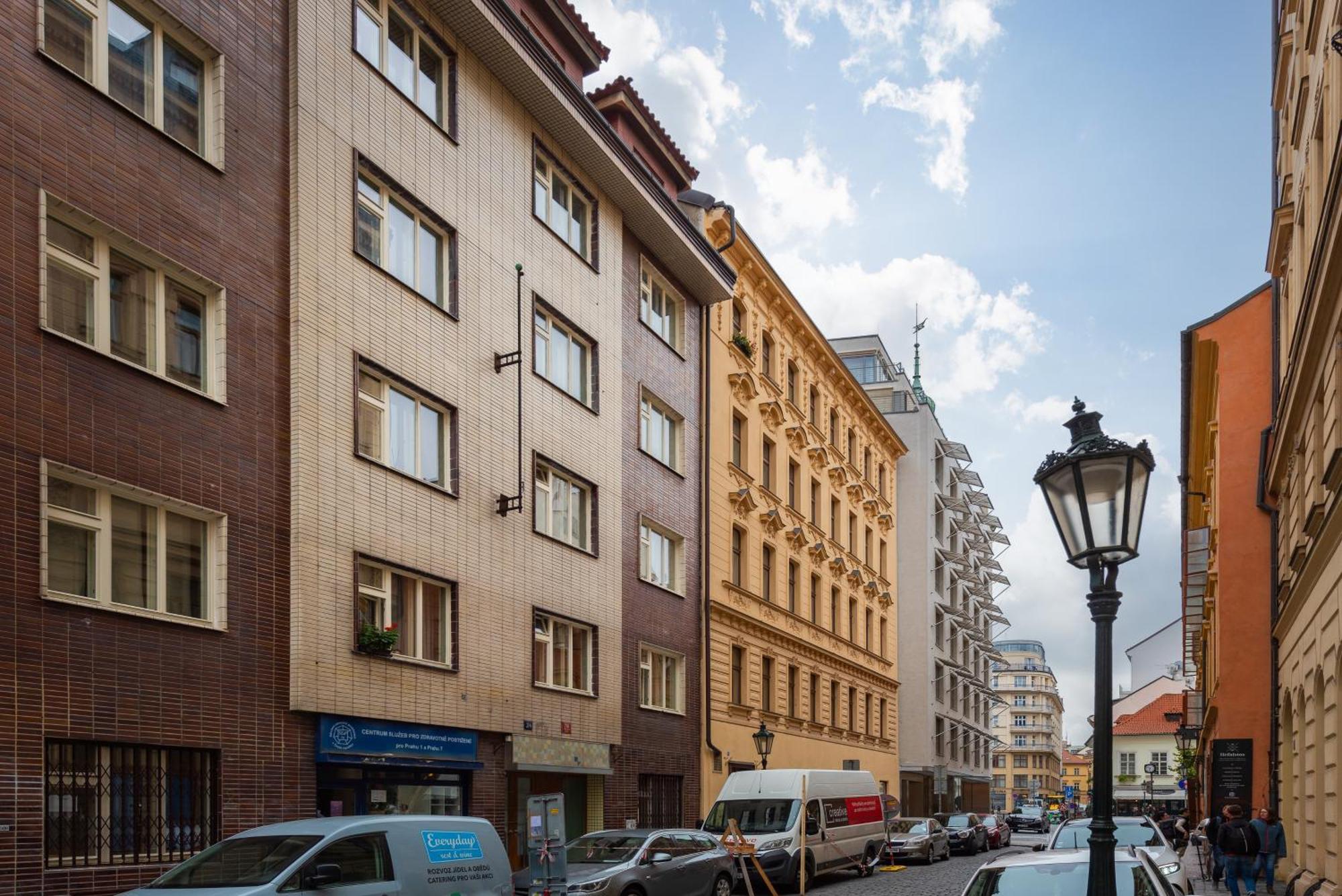Lighthouse Apartment Prag Exterior foto