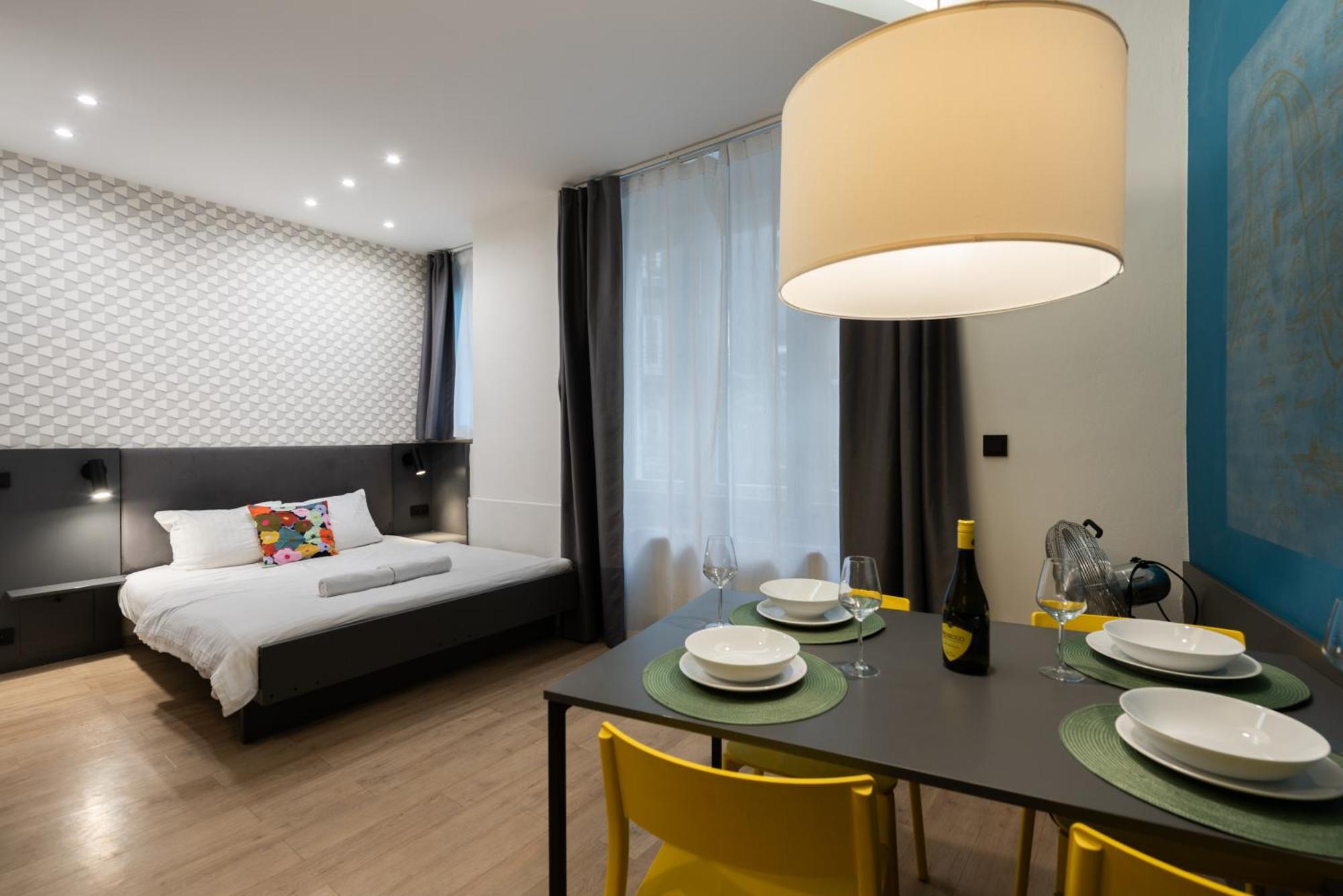 Lighthouse Apartment Prag Exterior foto
